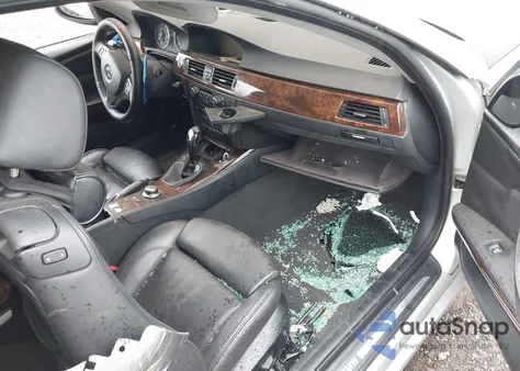 2007 BMW 328Xi z USA, uszkodzony, nr VIN WBAWC33557PD06025